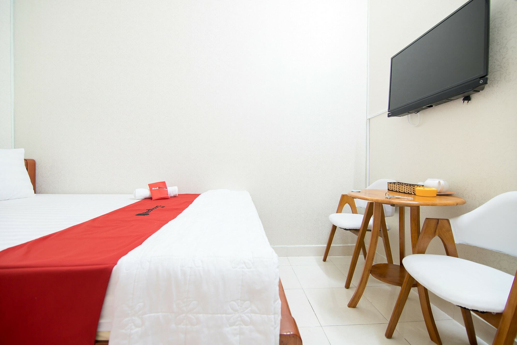 Reddoorz Near Tan Son Nhat Airport 3 Ho Chi Minh-byen Eksteriør bilde